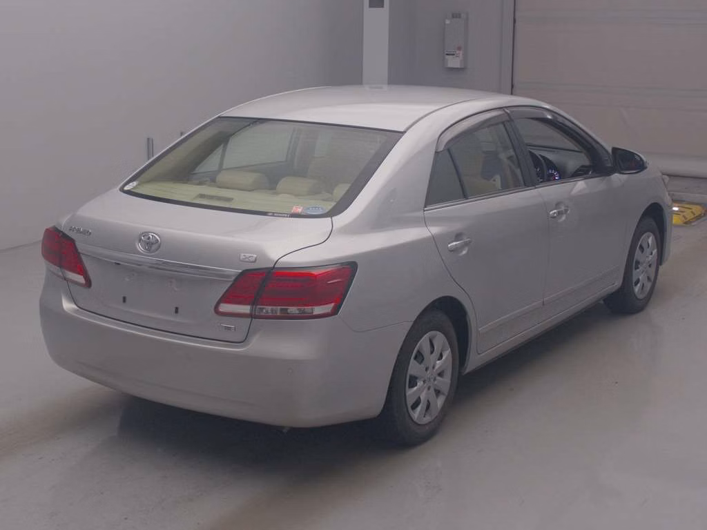 TOYOTA PREMIO