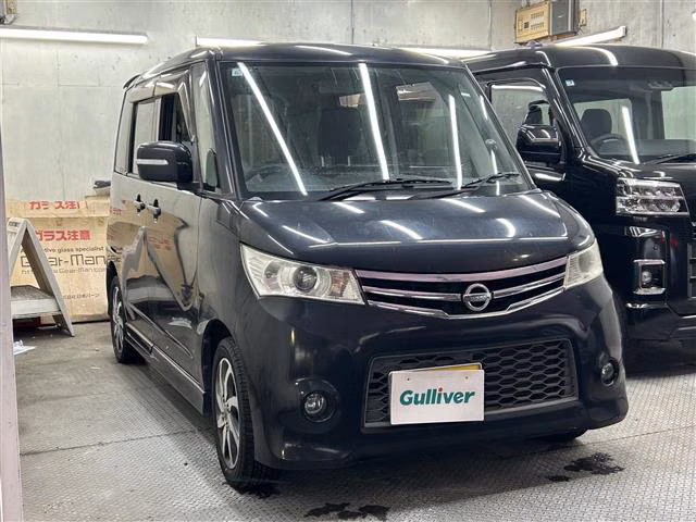 NISSAN ROOX
