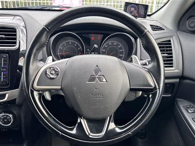 MITSUBISHI RVR