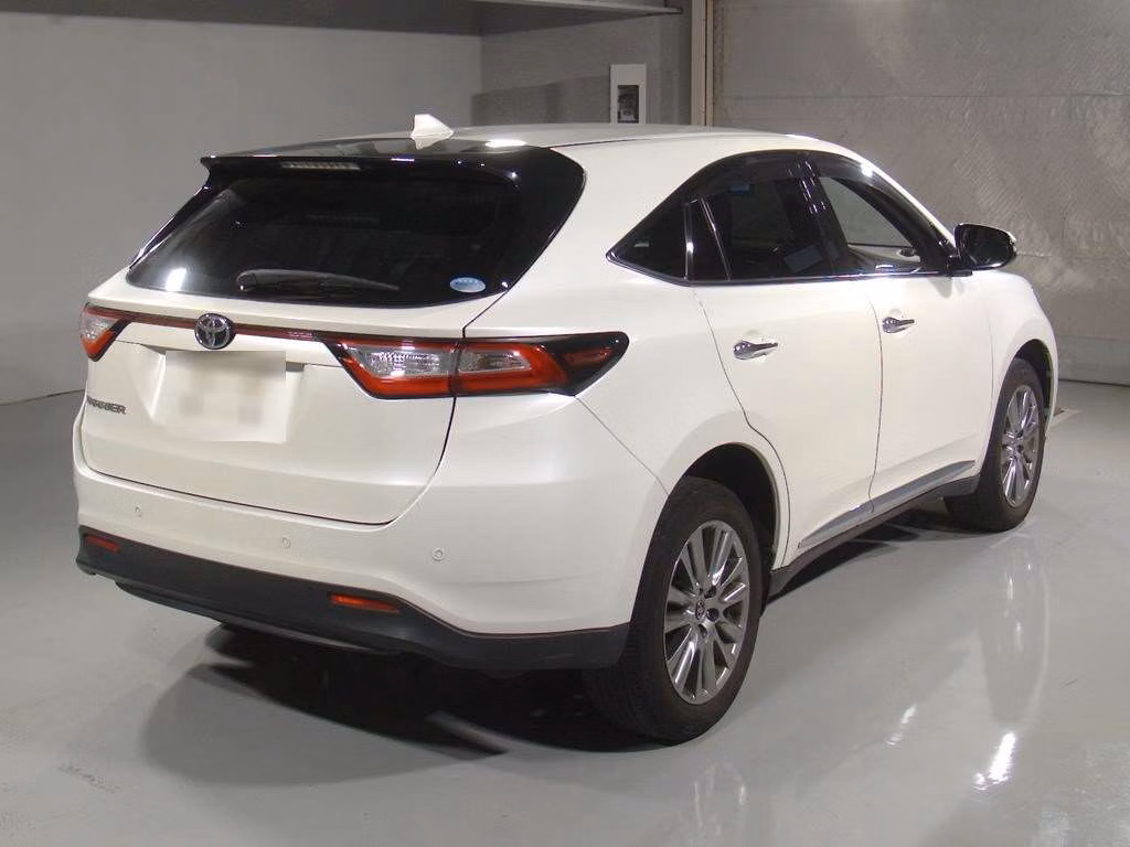 TOYOTA HARRIER