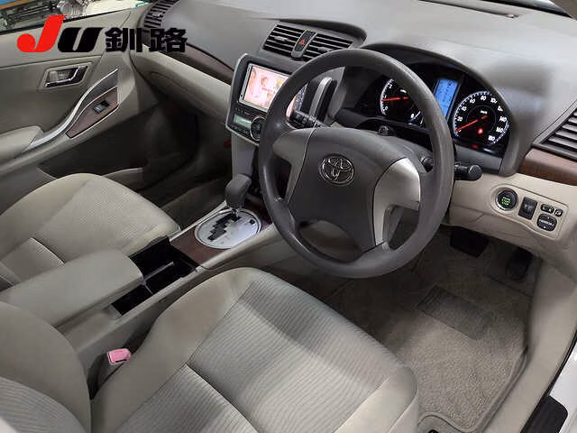 TOYOTA PREMIO