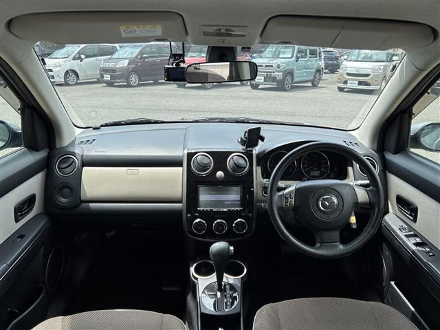 MAZDA VERISA