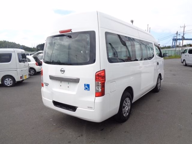 NISSAN NV350 CARAVAN