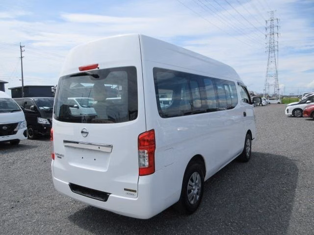 NISSAN NV350 CARAVAN