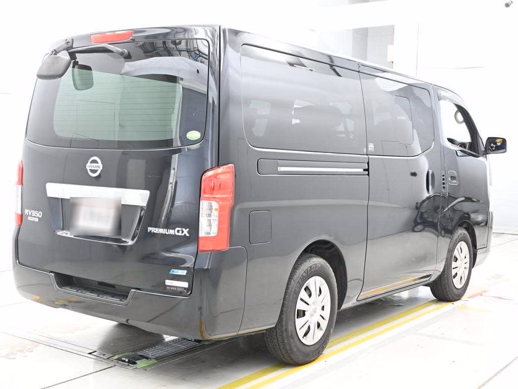 NISSAN NV350 CARAVAN