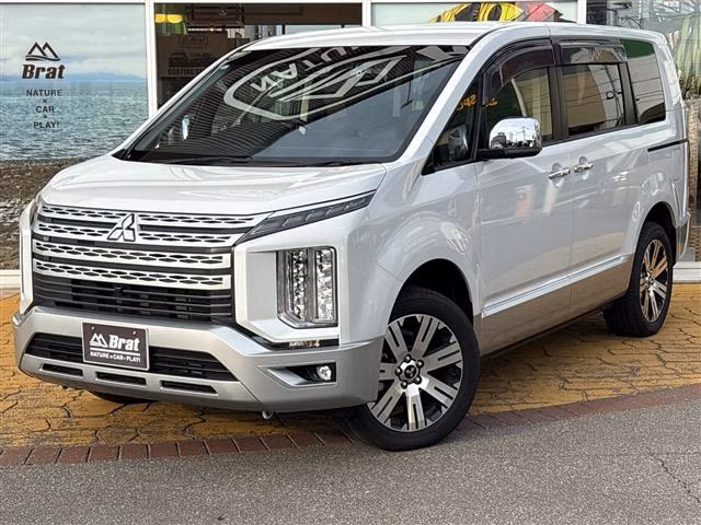 MITSUBISHI DELICA D:5