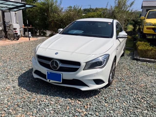 MERCEDES-BENZ CLA-CLASS