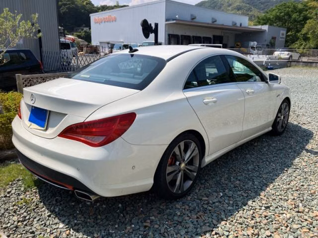 MERCEDES-BENZ CLA-CLASS