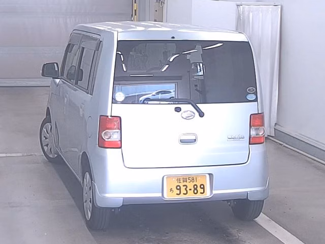 DAIHATSU MOVE CONTE