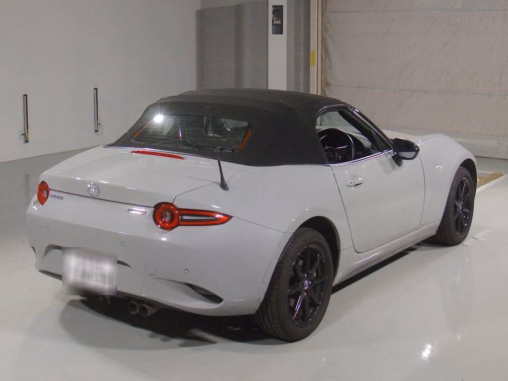 MAZDA ROADSTER