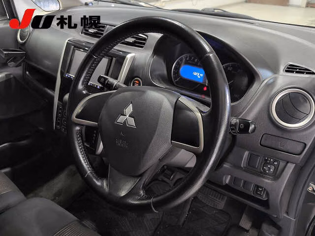 MITSUBISHI EK CUSTOM