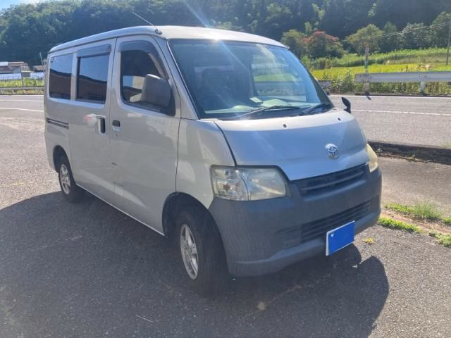 TOYOTA LITE ACE