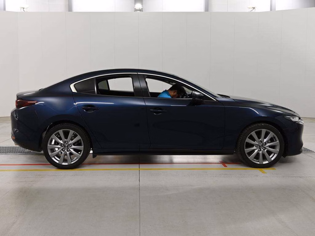 MAZDA MAZDA3