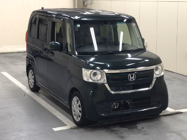 HONDA N-BOX