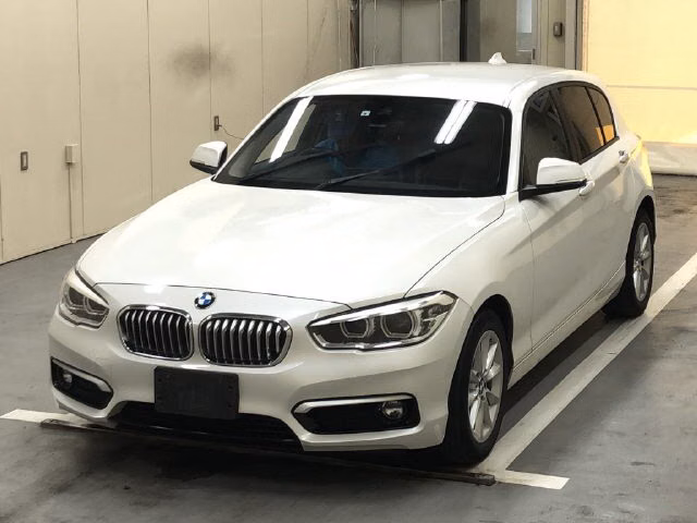 BMW 1-SERIES