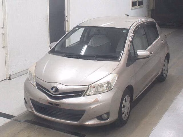 TOYOTA VITZ