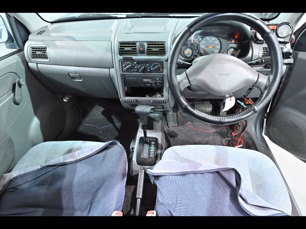 MITSUBISHI MINICA