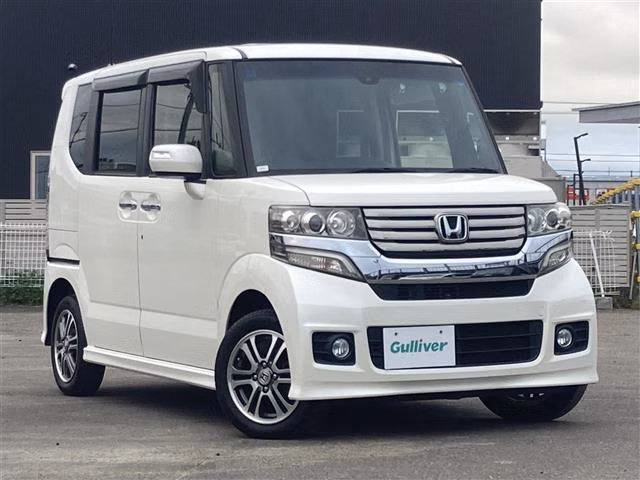 HONDA N-BOX