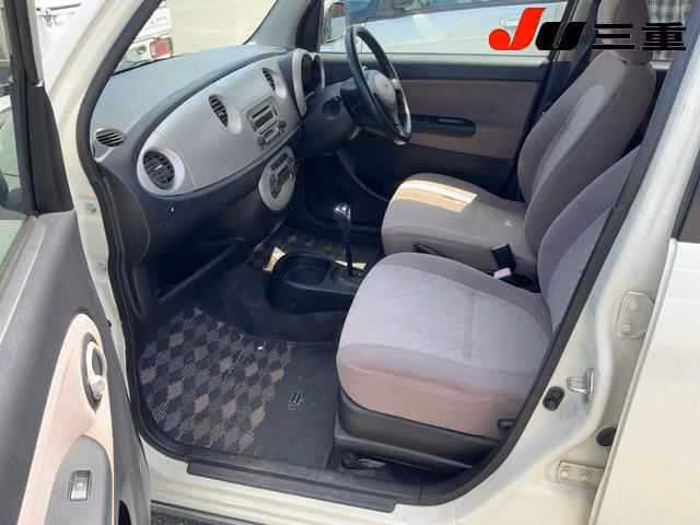 DAIHATSU MIRA GINO