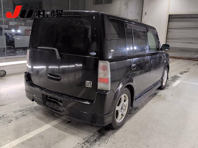 TOYOTA BB
