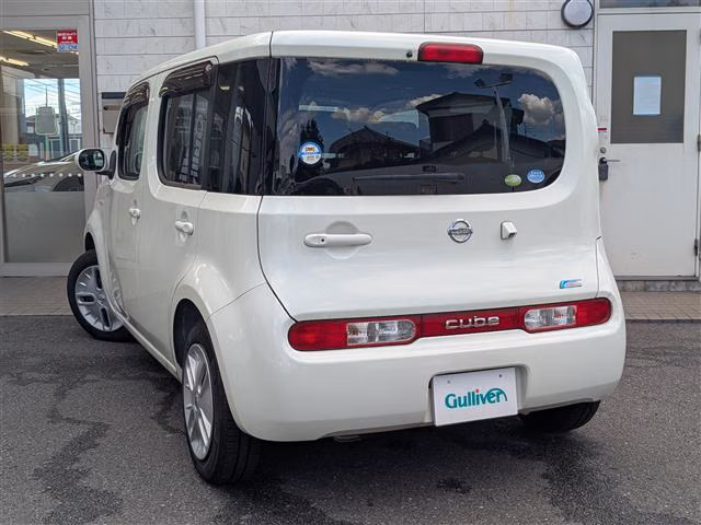 NISSAN CUBE