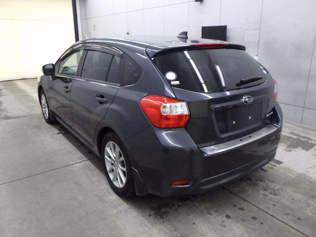 SUBARU IMPREZA