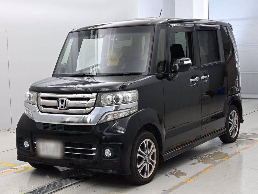 HONDA N-BOX