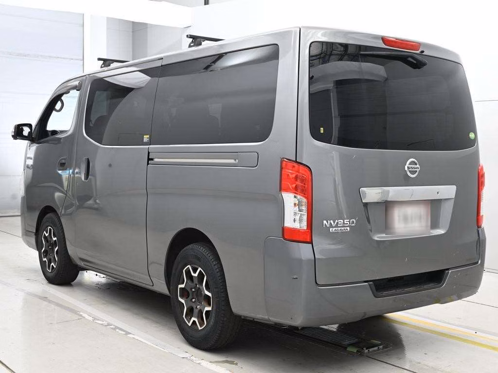 NISSAN NV350 CARAVAN