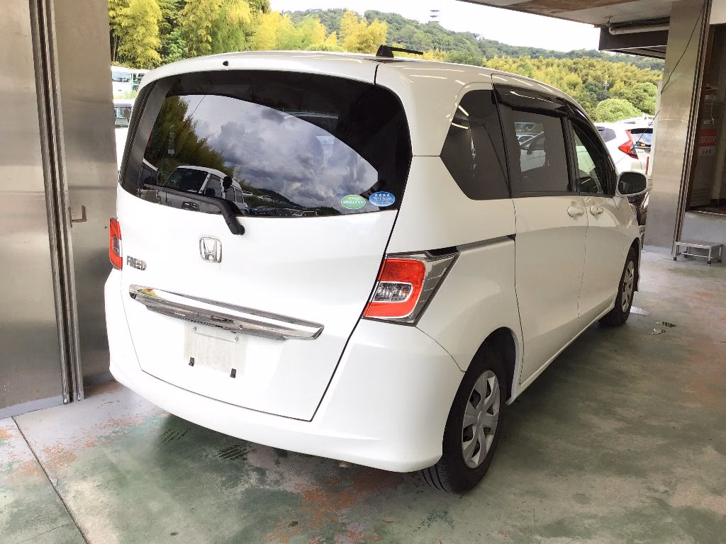 HONDA FREED