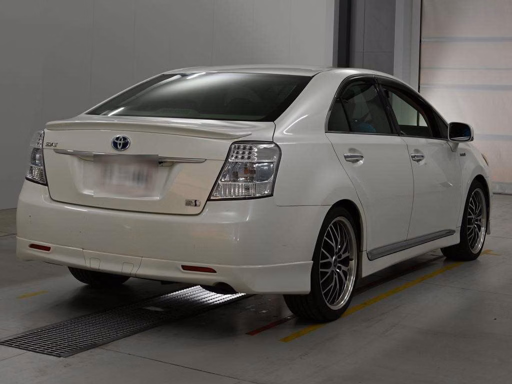 TOYOTA SAI