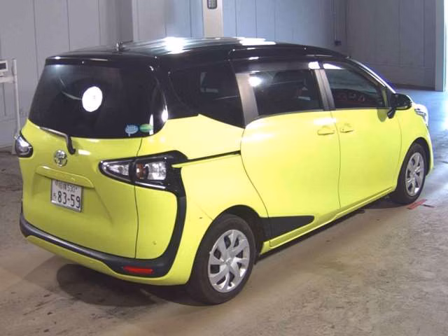 TOYOTA SIENTA