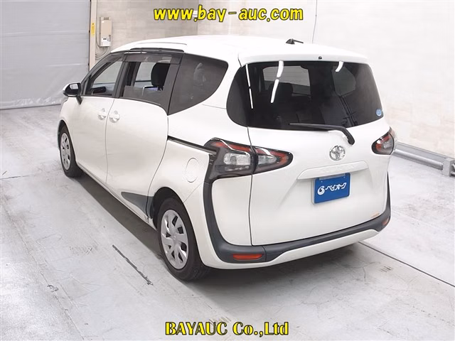 TOYOTA SIENTA