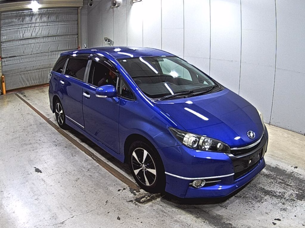 TOYOTA WISH