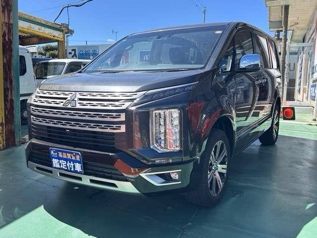 MITSUBISHI DELICA D:5