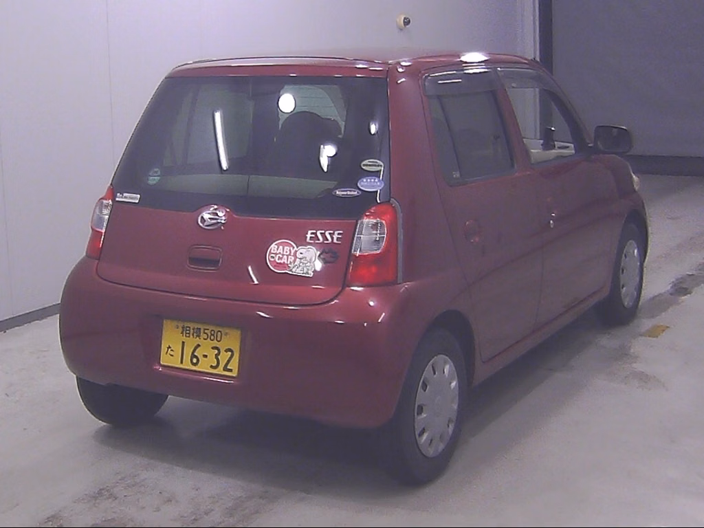 DAIHATSU ESSE