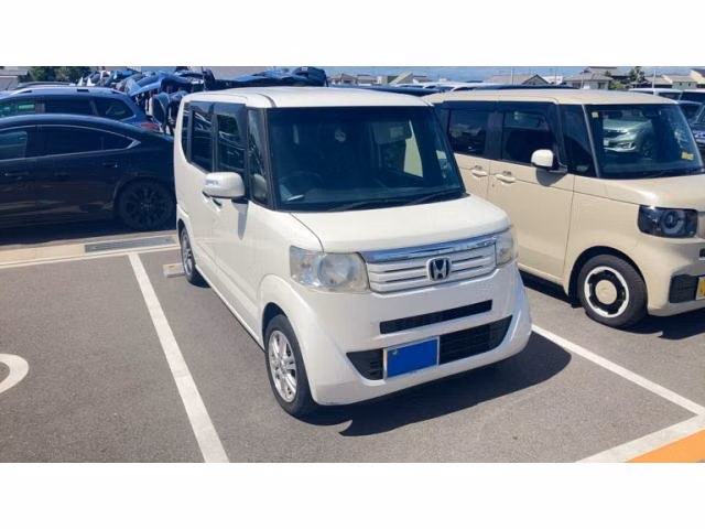 HONDA N-BOX