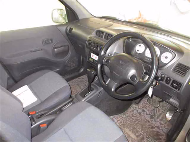 DAIHATSU TERIOS KID