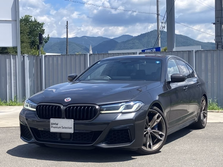BMW 5-SERIES