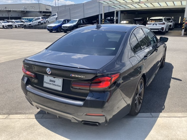 BMW 5-SERIES