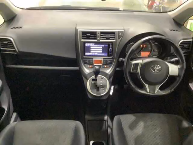TOYOTA RACTIS