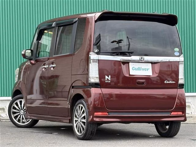 HONDA N-BOX
