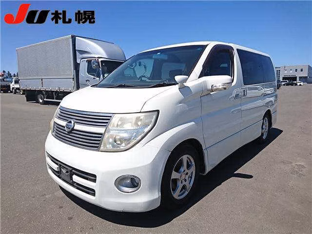 NISSAN ELGRAND