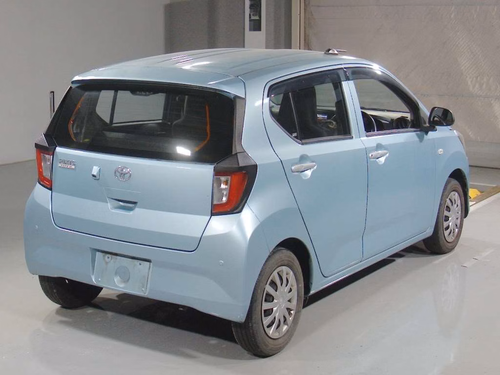TOYOTA PIXIS EPOCH