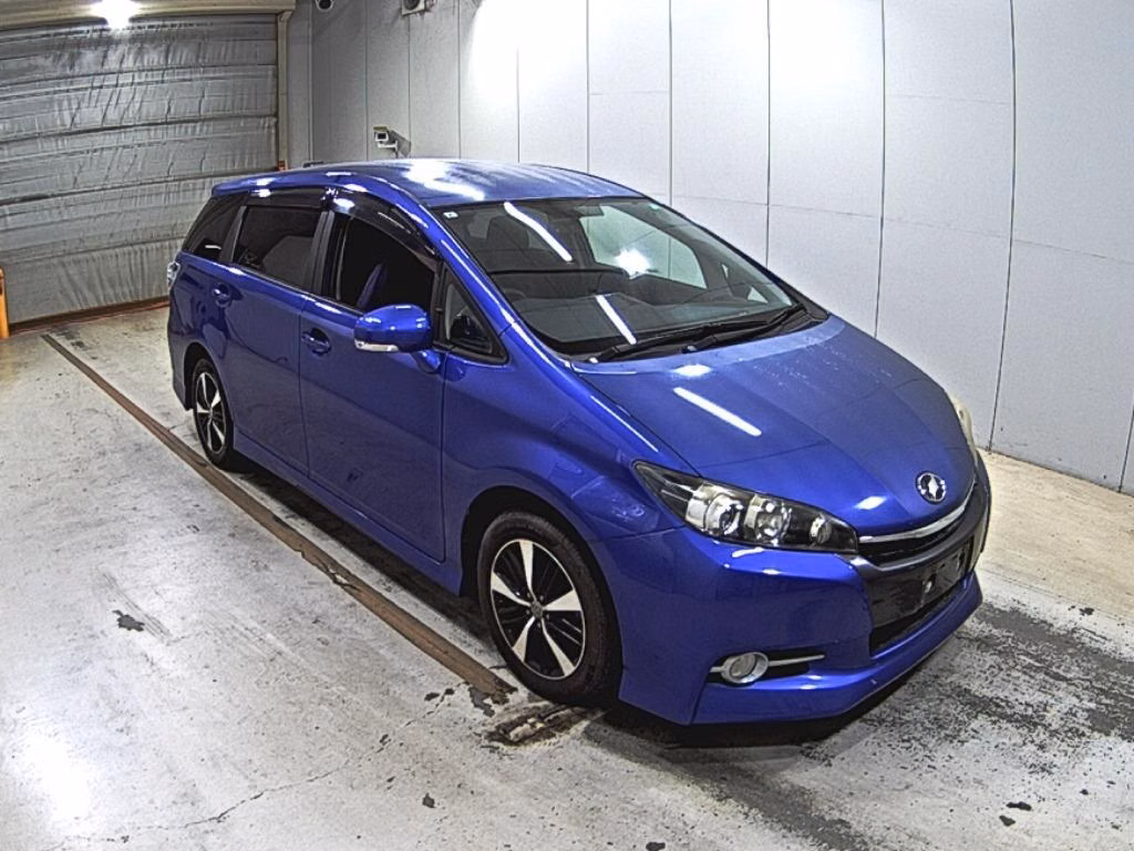 TOYOTA WISH