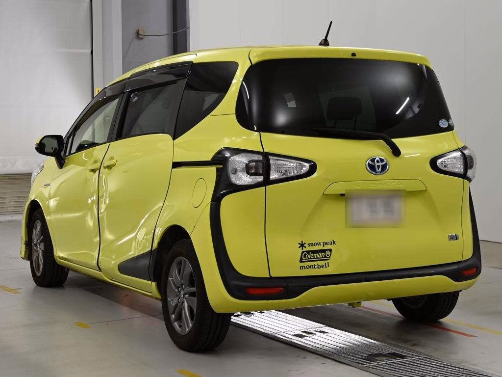 TOYOTA SIENTA