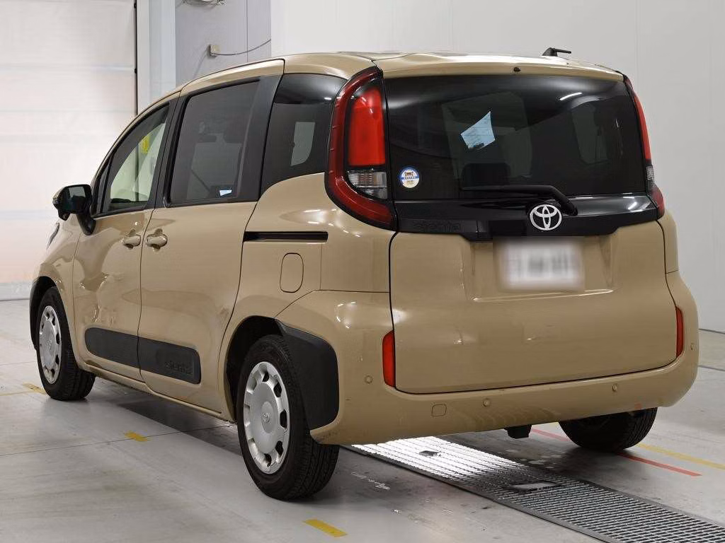 TOYOTA SIENTA