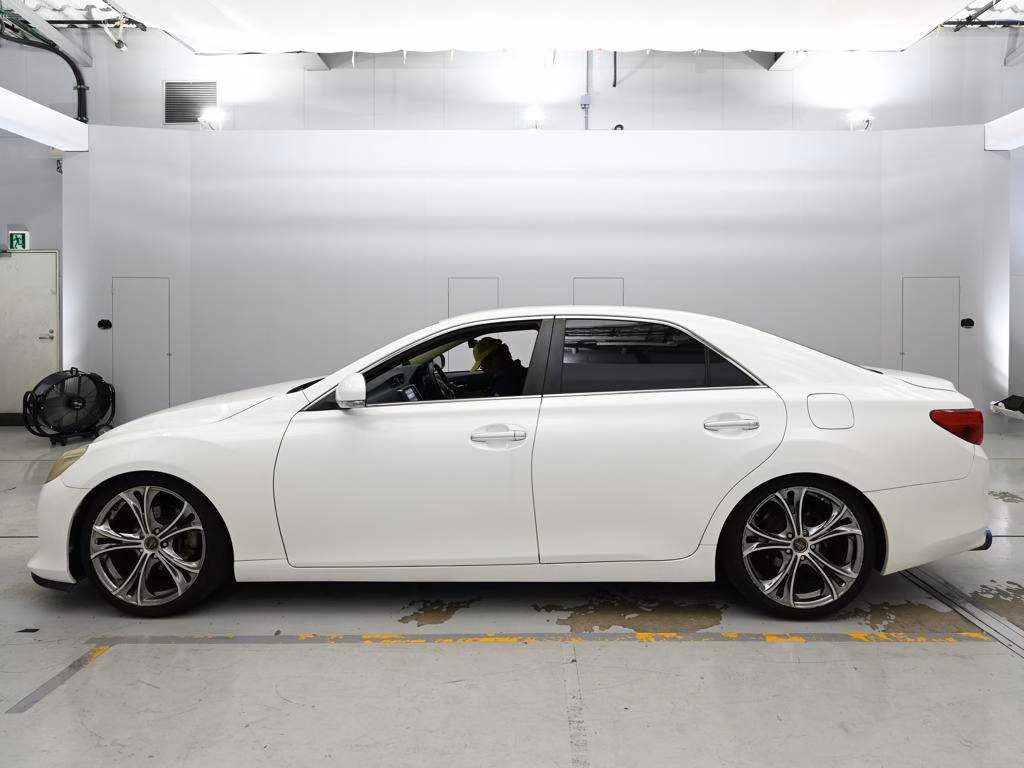 TOYOTA MARK X