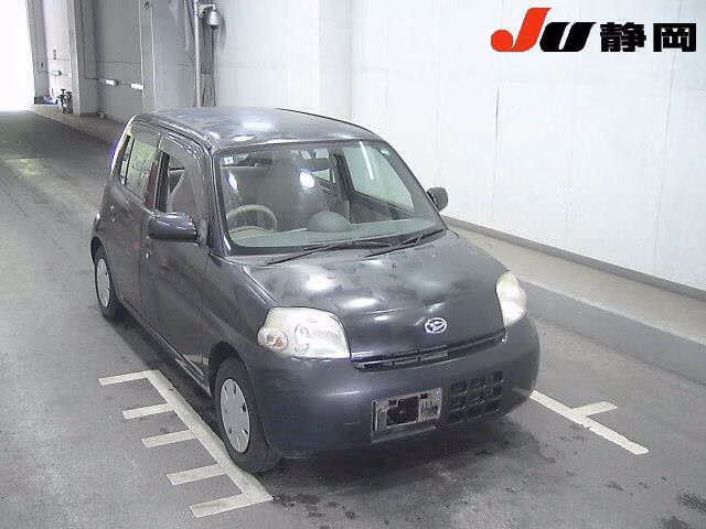 DAIHATSU ESSE