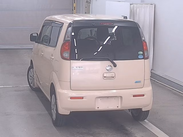 NISSAN MOCO