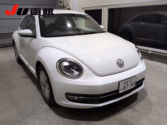 VOLKSWAGEN BEETLE